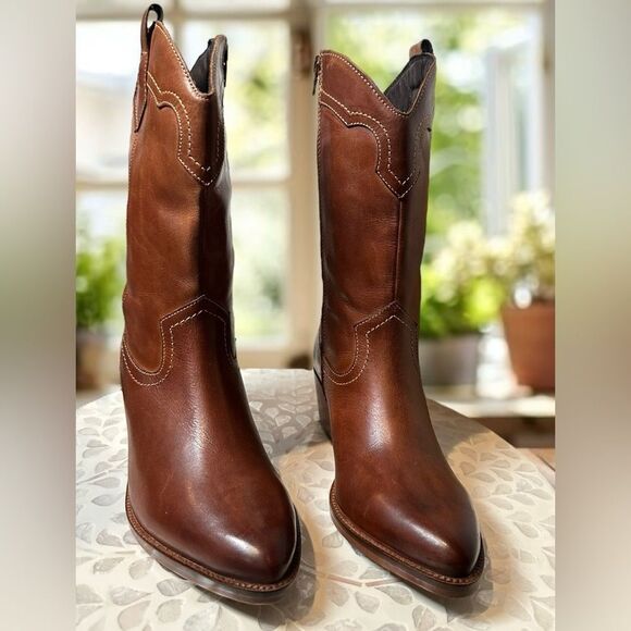 FRYE Nataly Western Leather Inside Zip Tall Cognac - Picture 2 of 12